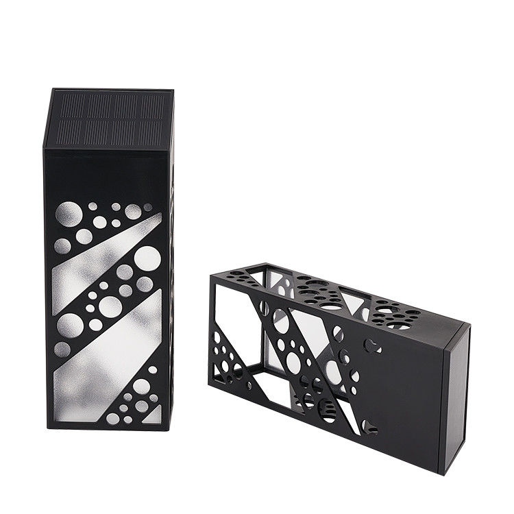 โคมไฟติดผนังพลังงานแสงอาทิตย์สี่เหลี่ยมกันน้ำ IP65 คุณภาพสูงสำหรับตกแต่งกลางแจ้ง