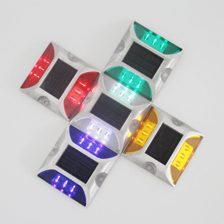 แสงแสงอาทิตย์ LED reflector กับสกปรกอลูมิเนียม Shell แบตเตอรี่ลิตยูม พลังงาน 2pcs LED การวาง