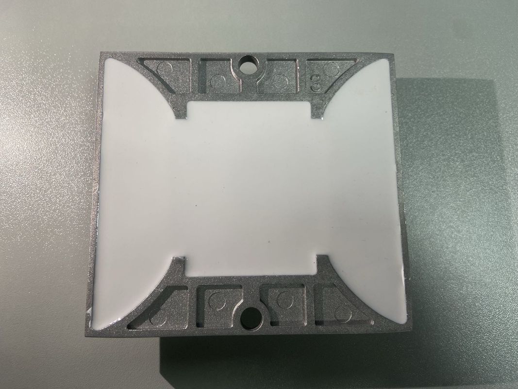 โซลารี สต๊อดทาง LED แหล่งแสง กันน้ํา IP68 อลูมิเนียมสกัด PC สําหรับความปลอดภัยทางถนน