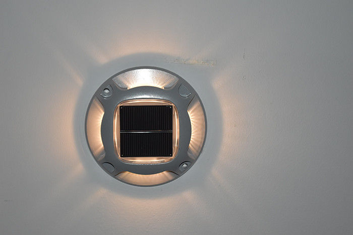 ไฟสวนแสงอาทิตย์ สําหรับระเบียงบันไดลานกลางแจ้ง แสงลานสวนแสงอาทิตย์ แสงรั้ว