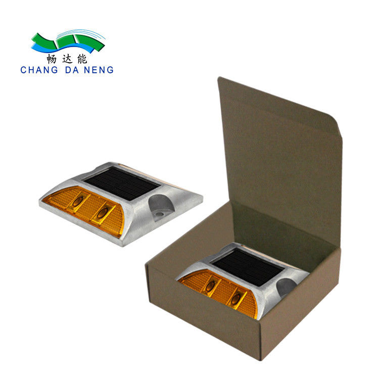 แสงสะท้อนแสงแสงอาทิตย์ LED Road Marker Light Stud Lamp แสงสะท้อนแสงแสงอาทิตย์