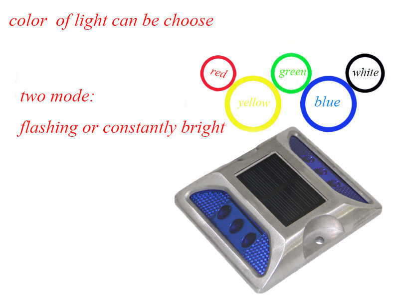 ขาว เหลือง แดง น้ําเงิน เขียว 330g 2V LED ดวงอาทิตย์แรงงานทางการ Studs การทํางาน -20C- 70C อลูมิเนียมสกัด
