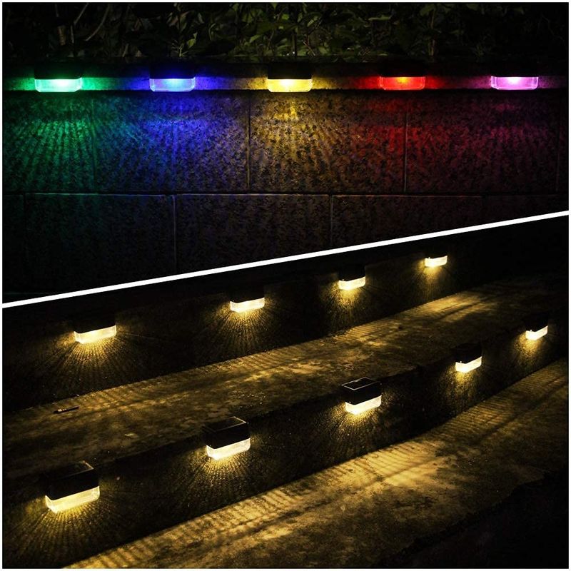 15 ชั่วโมง สีขาวอุ่น RGB แสงรั้วแสงอาทิตย์ 20 ลูเมน ABS PMMA กันน้ํา ซิลิคอนโมโนคริสตัล