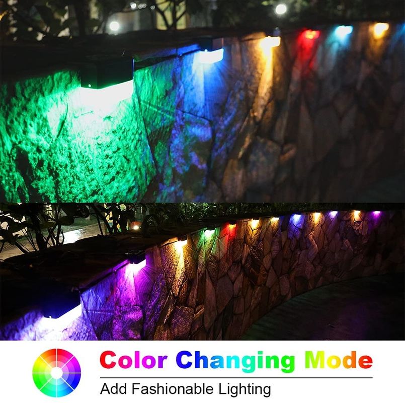 15 ชั่วโมง สีขาวอุ่น RGB แสงรั้วแสงอาทิตย์ 20 ลูเมน ABS PMMA กันน้ํา ซิลิคอนโมโนคริสตัล