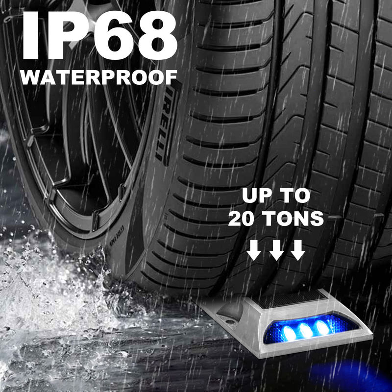 IP68 กันน้ํา ดวงอาทิตย์ LED Road Studs กับระยะทางการมอง 800m และ 2V / 200MAH แพนลดวงอาทิตย์