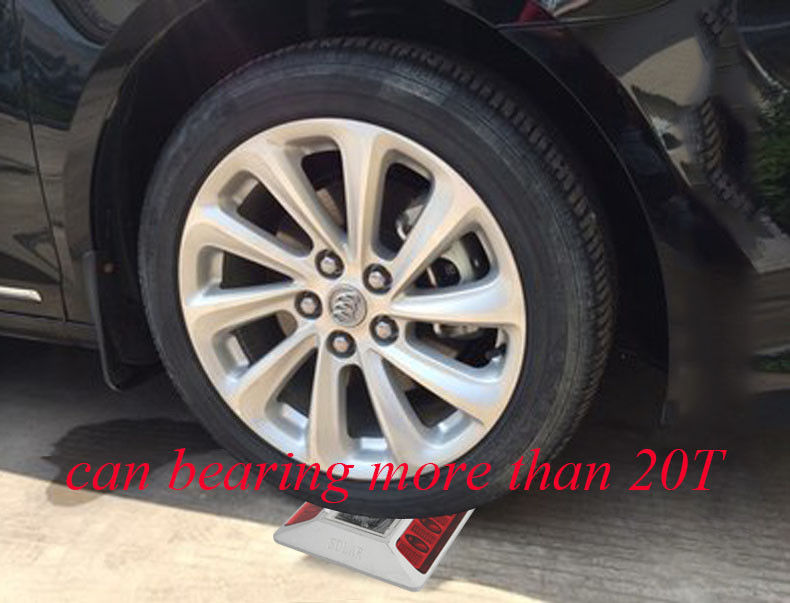 250 กรัม แสงสว่างไฟฟ้าพลังแสงอาทิตย์ พร้อม 6 ไลด์ และ Flash หรือ Steady Mode ระยะทางมองเห็น 800 เมตร แหล่งแสง LED