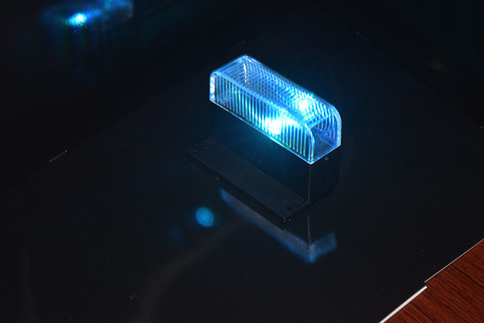 IP65 รั้วภูมิทัศน์พลังงานแสงอาทิตย์กันน้ำไฟ LED การชาร์จสีสดใสอย่างต่อเนื่อง